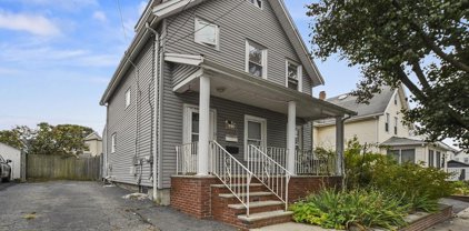 13 Grover St, Everett