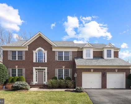 5389 Abernathy Ct, Fairfax