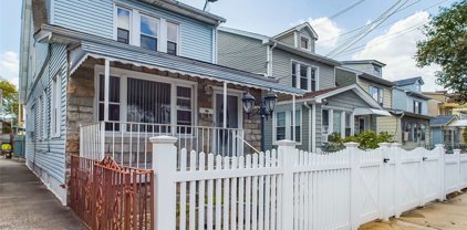 158-28 75th Road, Fresh Meadows