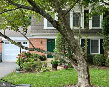 13509 King Charles Dr, Chantilly