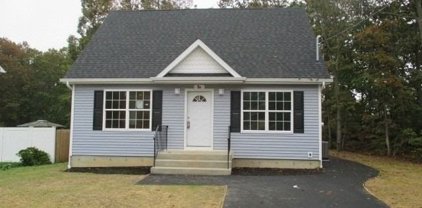 643 Doane Avenue, Bellport