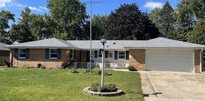 173 Alschuler Drive, Aurora
