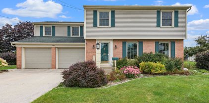 438 Worcester Drive NE, Grand Rapids