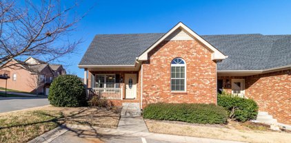 135 Excell Rd Unit #1401, Clarksville