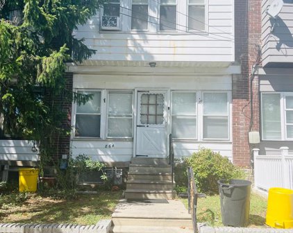 864 Marshall Rd, Sharon Hill