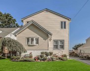 846 Washington Street, Franklin Square image