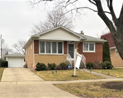 7704 N Nora Avenue, Niles