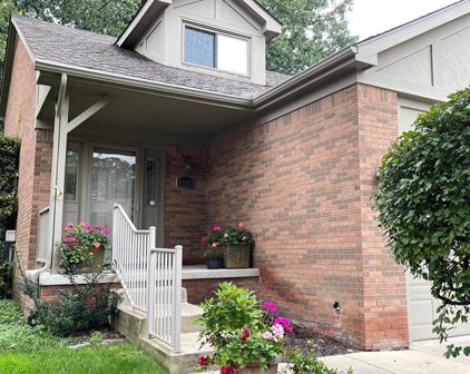 53959 BIRCHWOOD, Shelby Twp