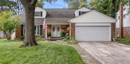 28775 CARMEL, Southfield