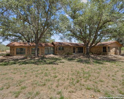 464 Williams Rd, Poteet