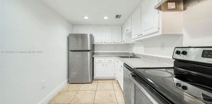 1805 Sans Souci Blvd Unit #122, North Miami