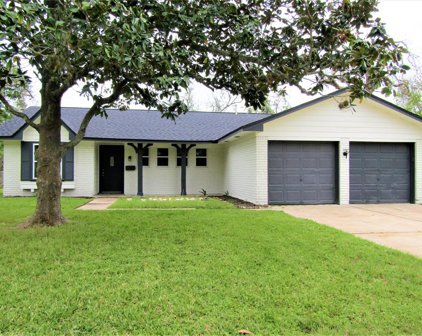 537 SYCAMORE, Lake Jackson
