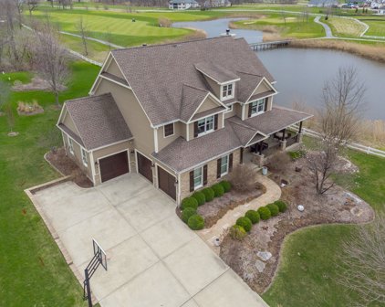 7220 Clubhouse Drive, Yorkville