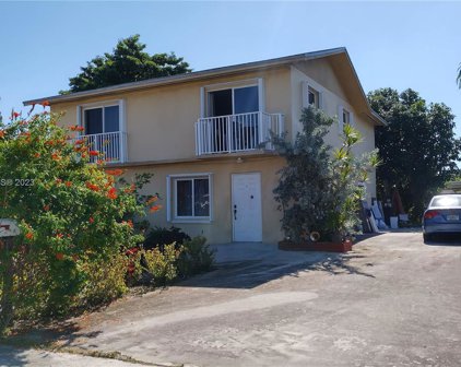 640 E 14th St, Hialeah
