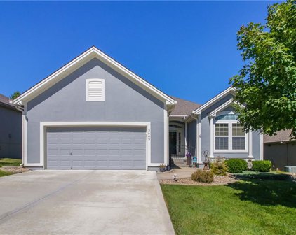 3909 NW Chapman Drive, Blue Springs