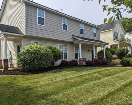 16524 Ambassador Park  Drive, Huntersville