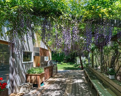 49 Mako Lane, Amagansett