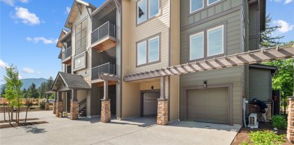 1230 Confluence Way SE Unit #203, North Bend