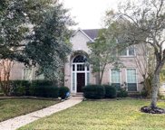 3910 Abbeywood Drive, Pearland image