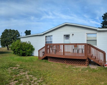 138 Oak Court, North Muskegon
