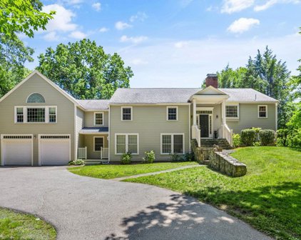 258 Pelham Island Rd, Wayland