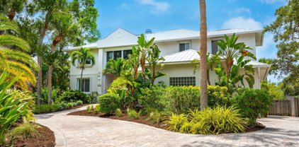 816 Edgemere Ln, Siesta Key