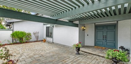 1030 Pizarro LN, Foster City