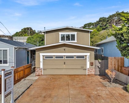 363 Pacific AVE, Pacifica