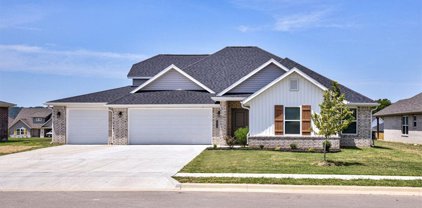 651 Mary Katherine Street, Prairie Grove