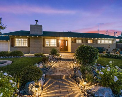 250 Murray Dr, El Cajon
