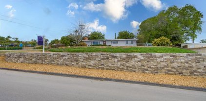 2184 Bernardo, Escondido
