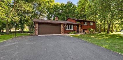 609 Pheasant Run, Burnsville