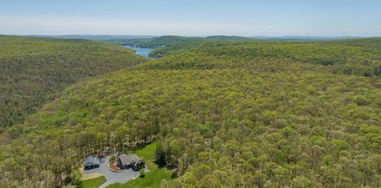 235 Limousin Ridge Rd, Mc Henry