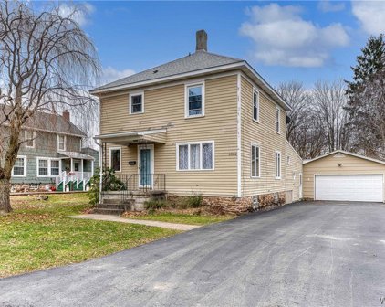 6082 East  Avenue, Newfane-292800
