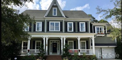 619 Oak  Drive, Huntersville