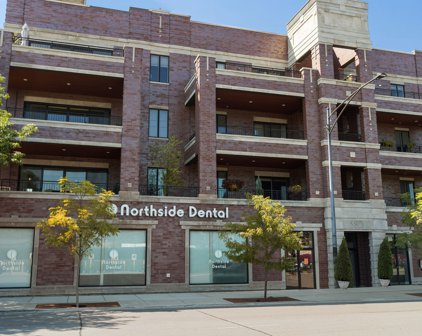 5820 N Clark Street Unit #401, Chicago