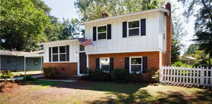 5001 Inverness Drive, Fayetteville