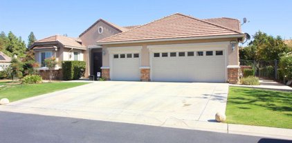 5023 Via Sienna, Bakersfield