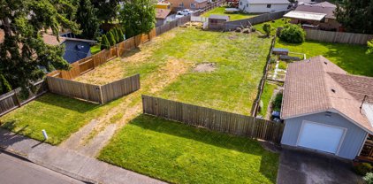 S 35th ST, Springfield