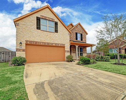 1304 Ownby Court, Pearland