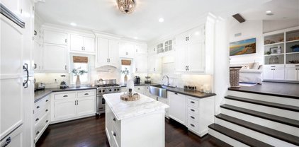 438 1/2 Carnation Avenue, Corona Del Mar