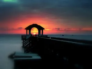 monteray shores pier