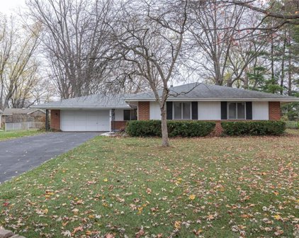 5355 Red Coach Road, Centerville