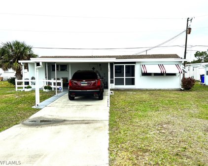 106 Flame  Lane, North Fort Myers