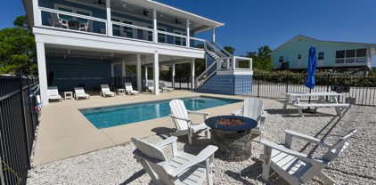 841 E Gulf Beach Dr, St. George Island