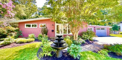 172 Parkview Terrace, Lincroft