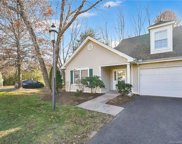 10 Henley Way Unit 10, West Hartford image