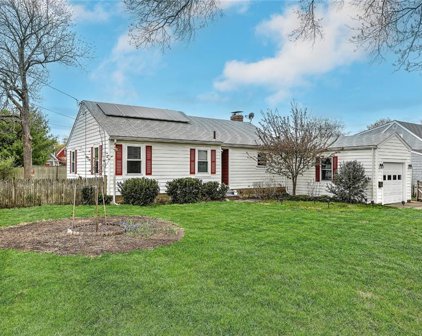 2 Milton  Road, Barrington