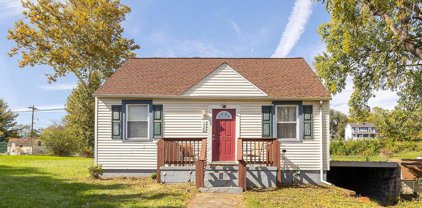 1320 George Banks Blvd, Front Royal