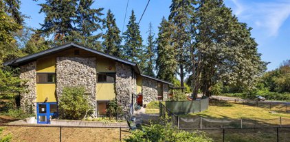 9822 SW Gorsuch Road, Vashon